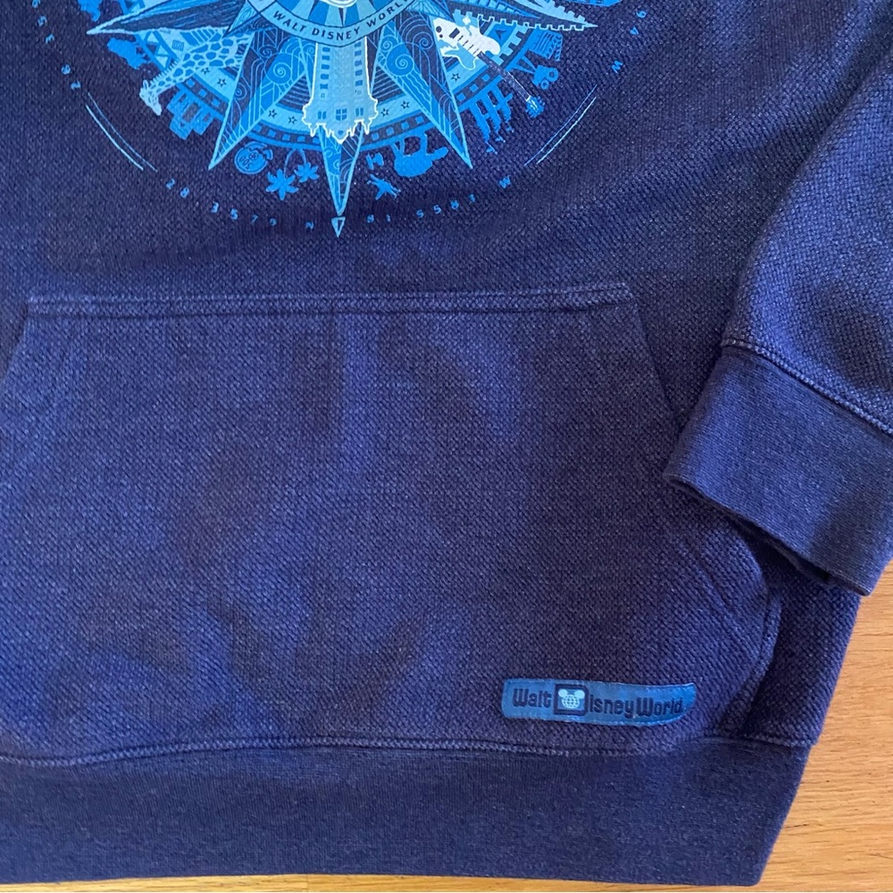 Disney World Mickey Compass Preppy Epcot Vacation Crew Neck Pocket Sweatshir… - Picture 2 of 5